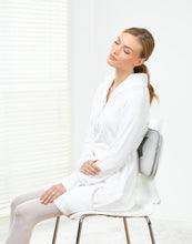 Cargar imagen en el visor de la galería, Almohada de Masaje Shiatsu Beurer MG 145